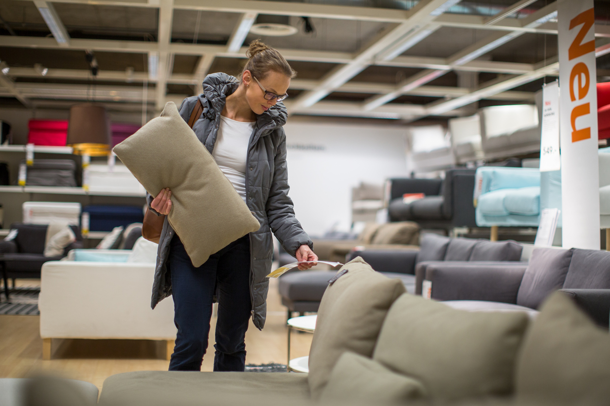 5 Reasons Why You Need to Forgo the Fast Furniture Trend