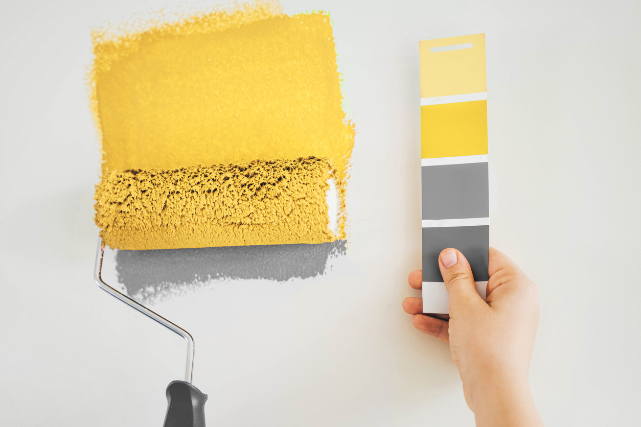6 Tips for Blending Pantone&rsquo;s 2021 Colors of the Year in Your Home