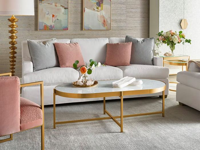 In Bloom: Decorating with Florals