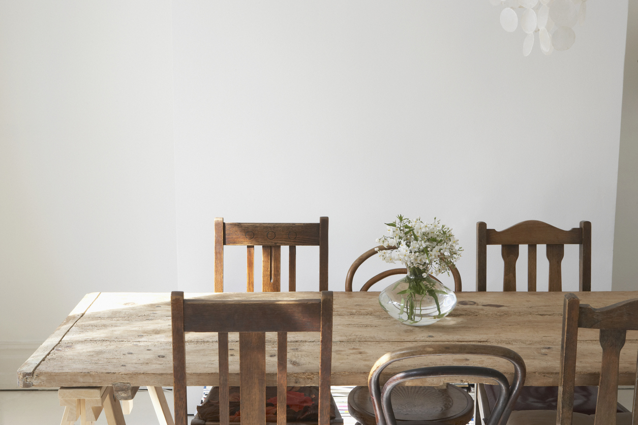 Keep Your Wooden Dining Room Table Looking Like New