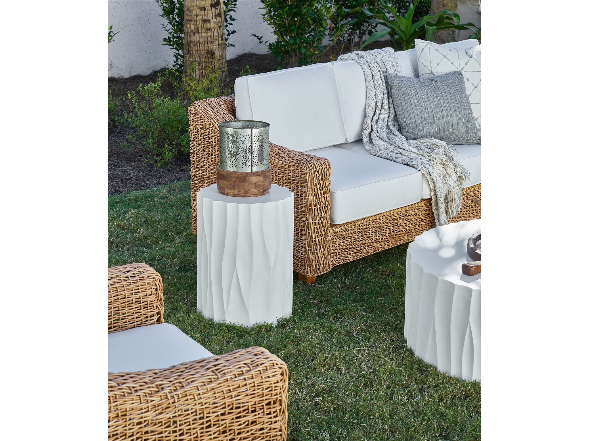 Geneva Round End Table