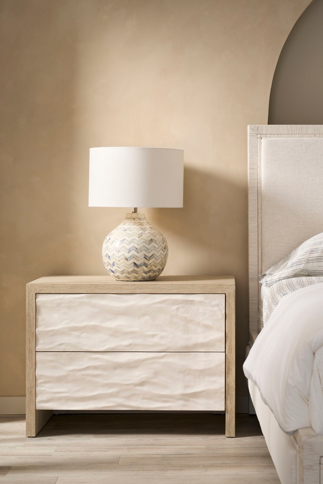 Oasis 2 Drawer Chest