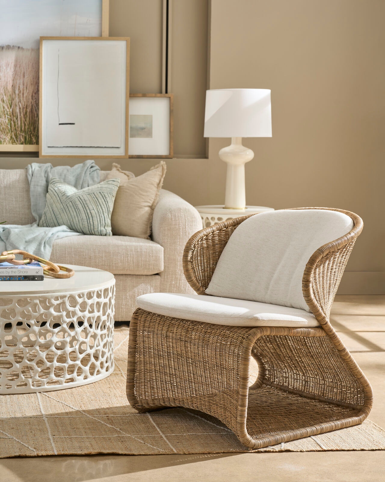 Oasis Lounge Chair