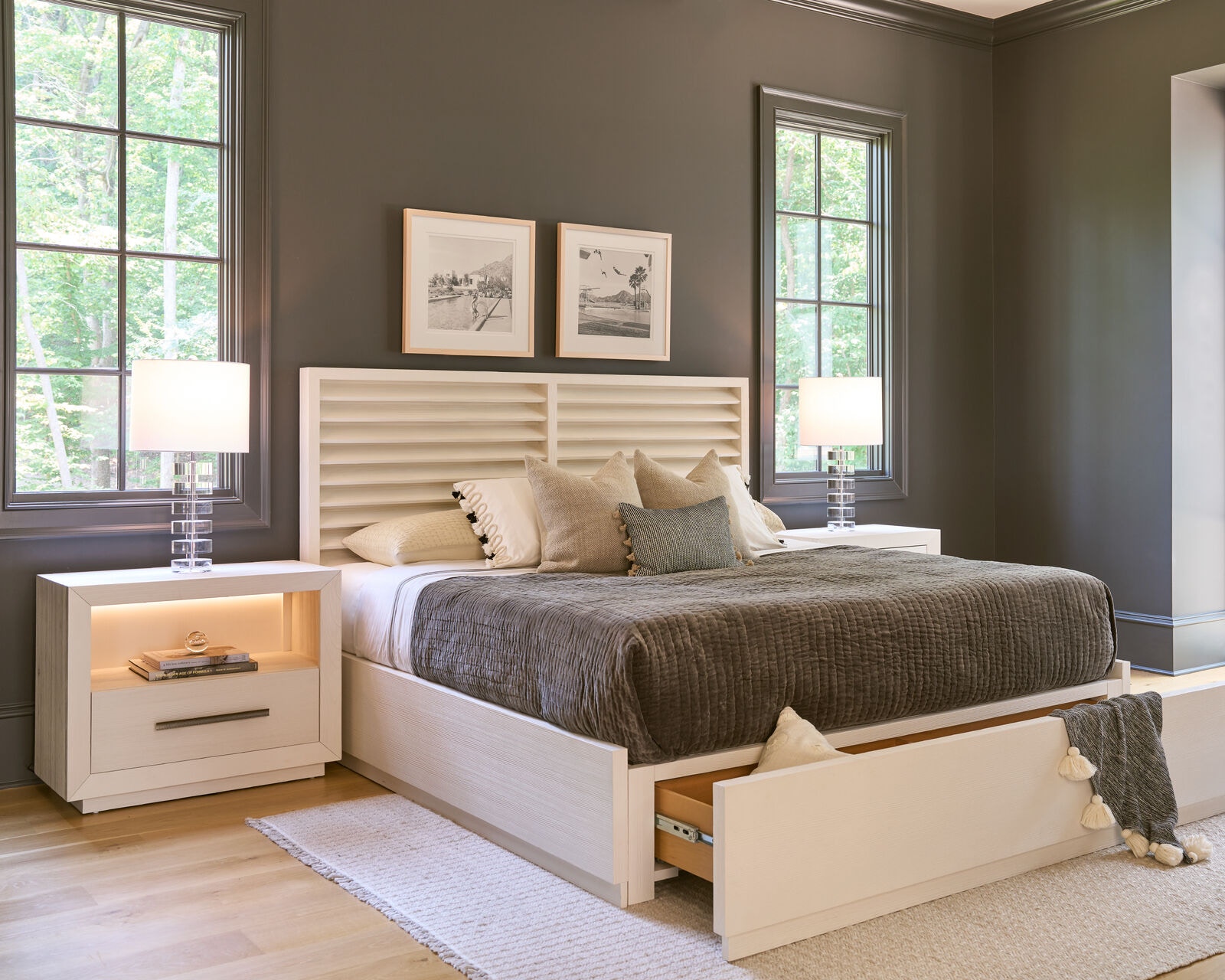 Shoreline Queen Storage Panel Bed